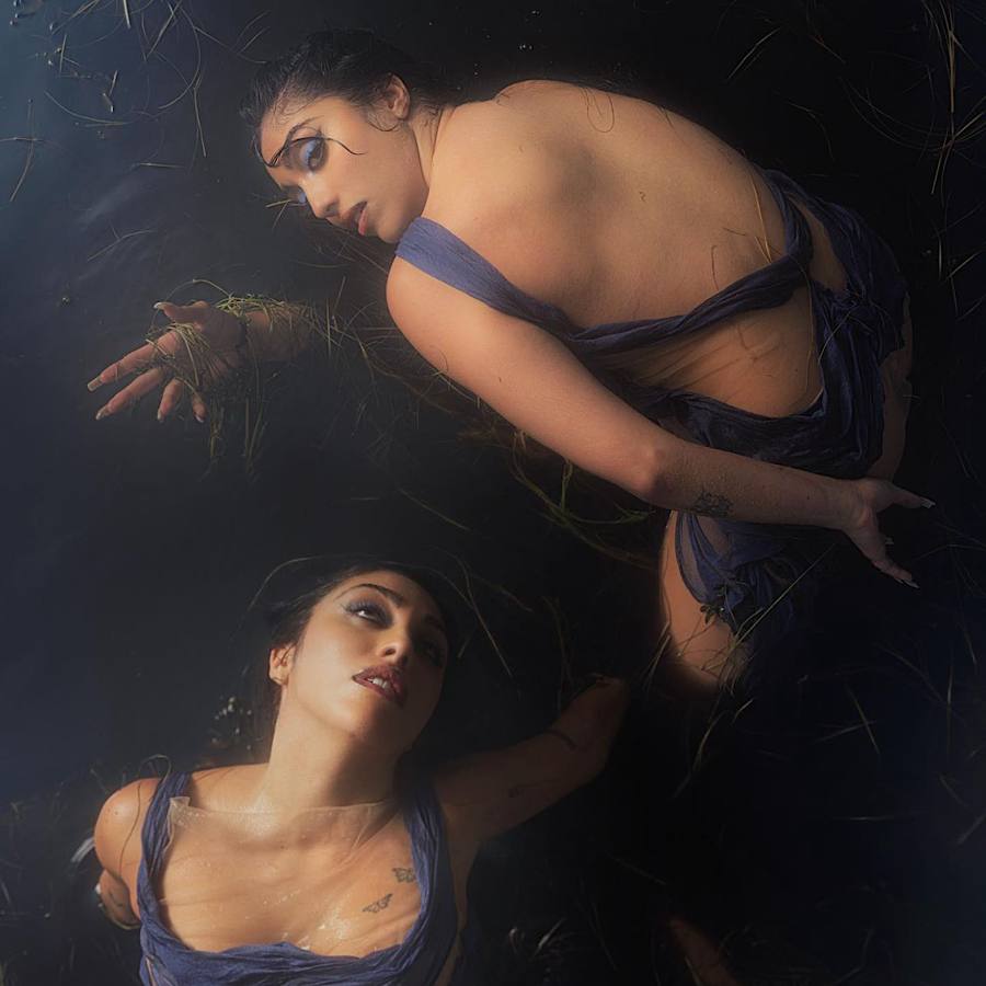 Идет по стопам матери: дочь Мадонны воспроизвела ее легендарный клип Frozen