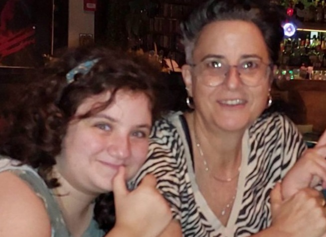 &quot;Помоги мне&quot;. 12-летняя израильская девочка отправила голосовое сообщение маме, когда ее выкрали боевики ХАМАС