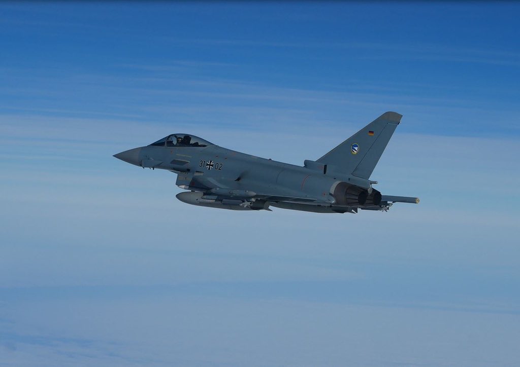 Немецкие истребители впервые перехватили российские самолеты возле Латвии