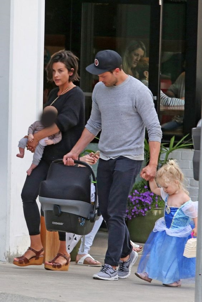 Как сложилась личная жизнь главных героев трилогии &quot;50 оттенков серого&quot;