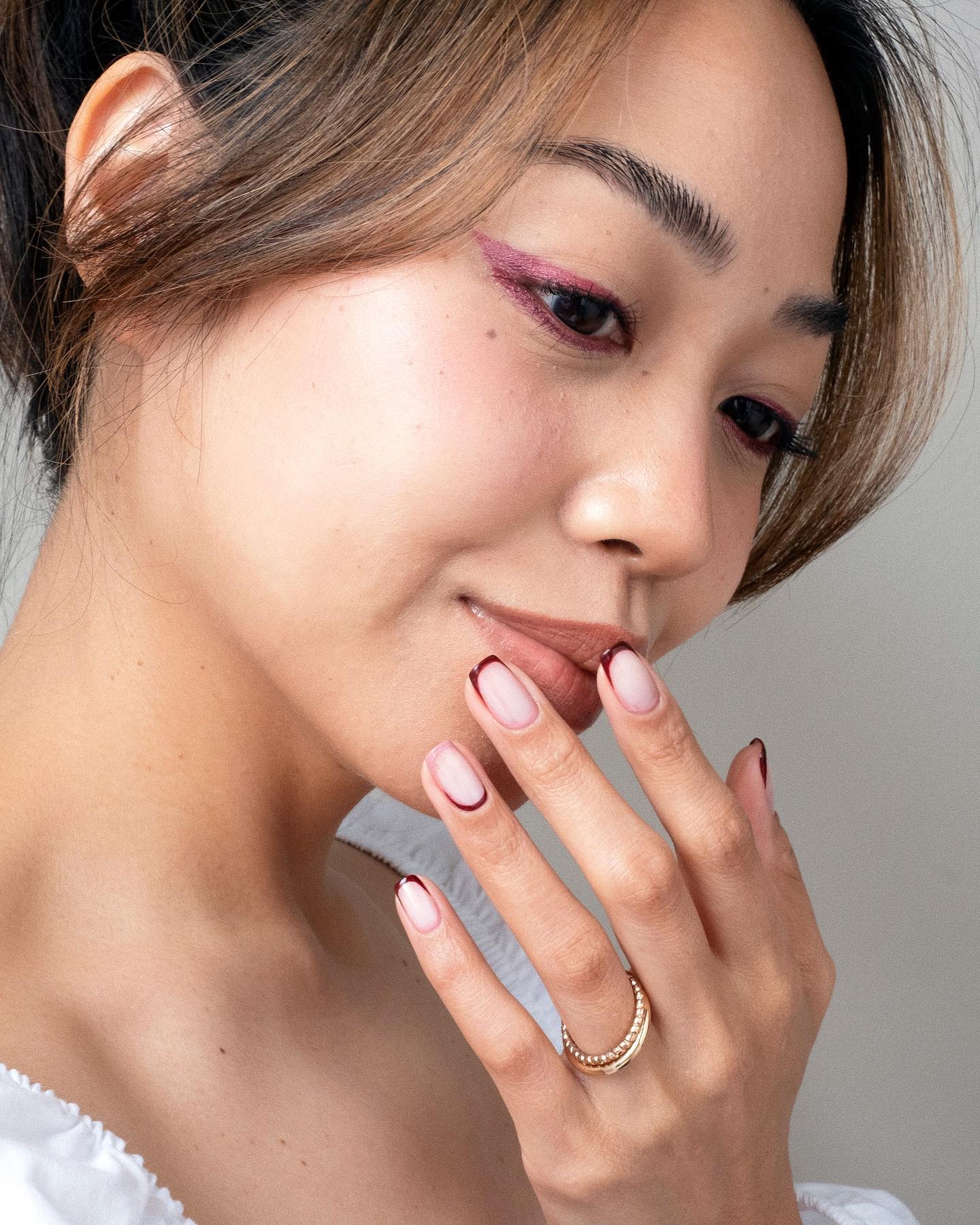 Макіяж зі стрілками: 5 варіантів яскравого образу на літо