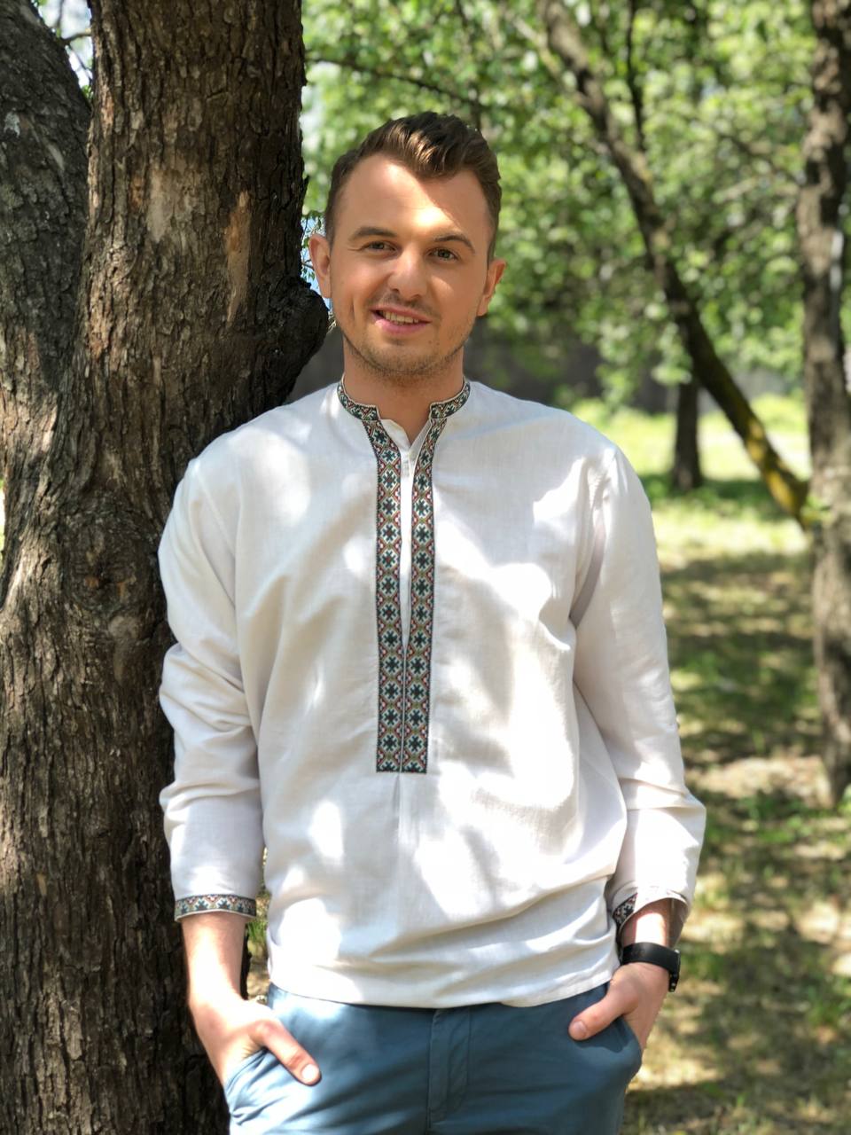 &quot;Дивно вважати, що вона неважлива&quot;: Женя Янович розповів про любов до української мови