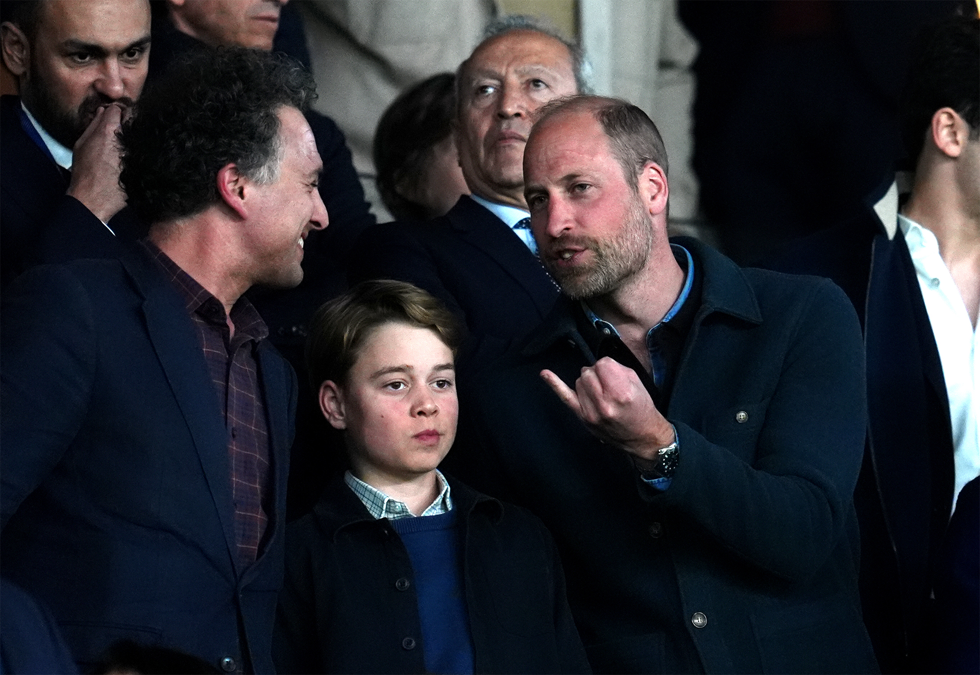 Принц Джордж під час рідкісного виходу вразив схожістю з татом (фото)