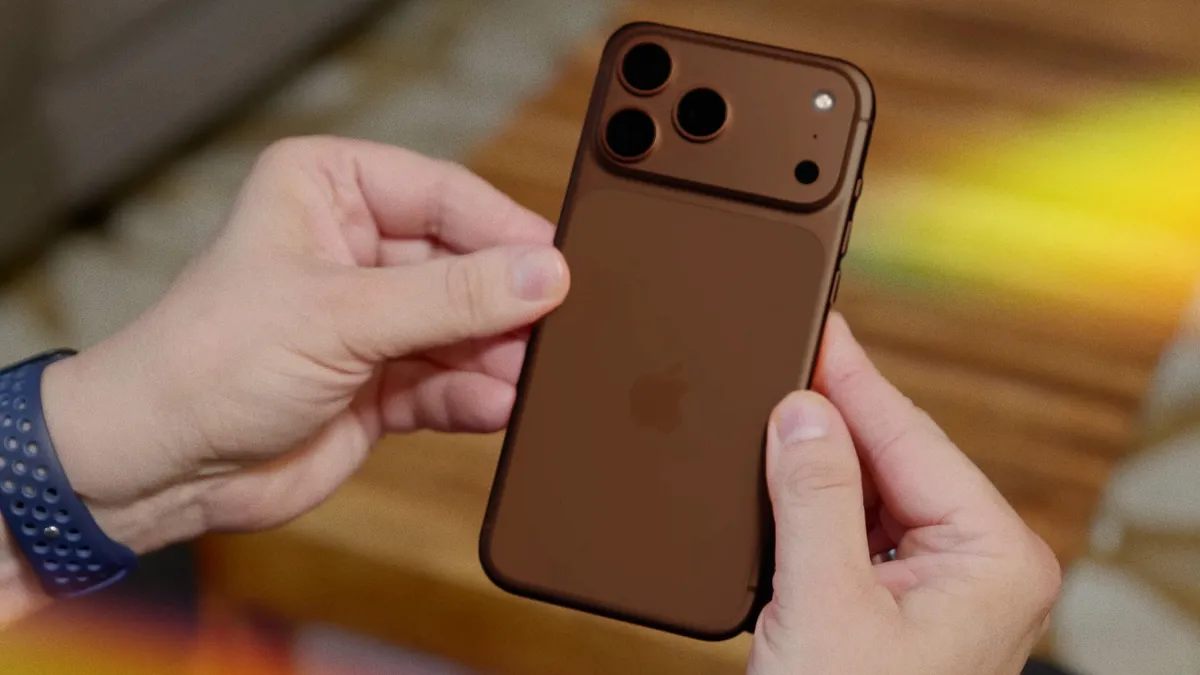 Від iPhone Fold до Galaxy S26 Ultra: які смартфони стануть головними у 2026 році