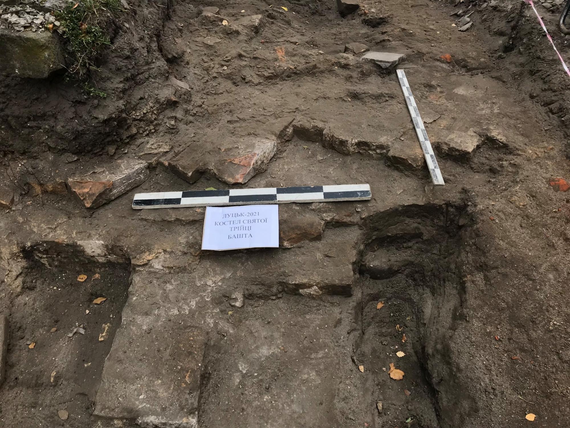 Мать костелов на Руси: в Луцке обнаружили руины уникального древнего храма (фото)