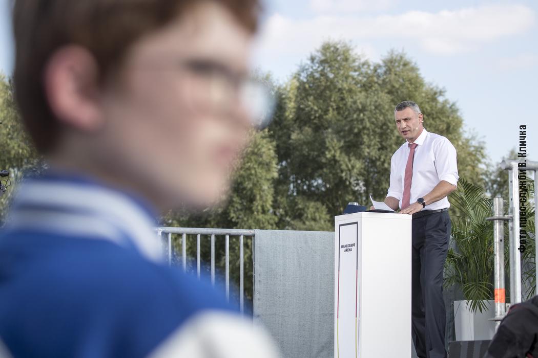 Кличко обговорив з Лашетом небезпеку для України та Європи від &quot;Північного потоку-2&quot;