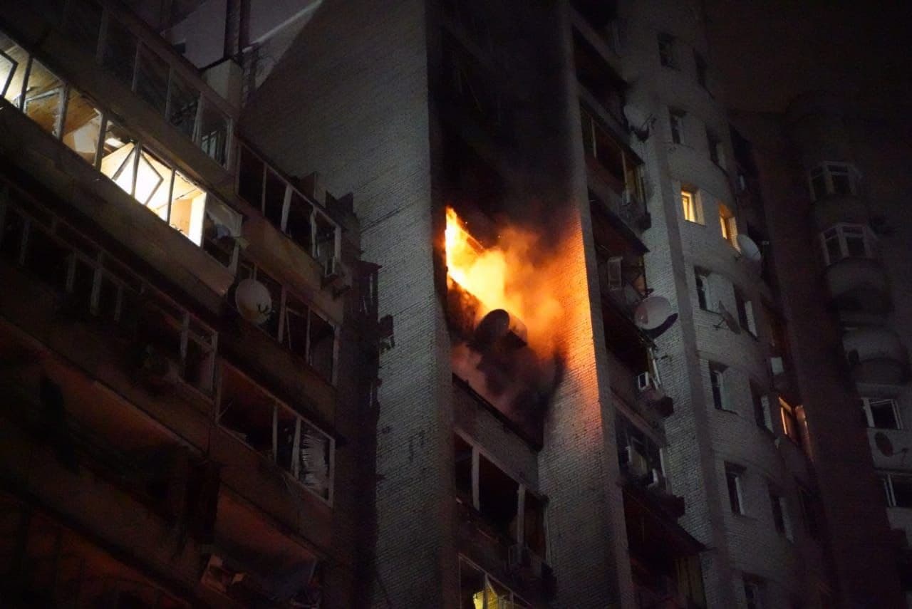 A high-rise building is on fire in Poznyaki
