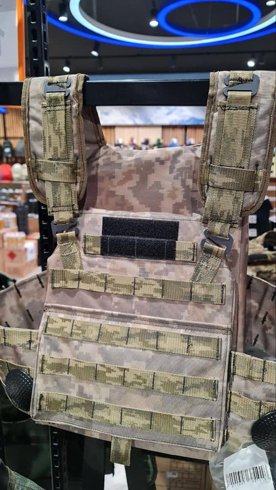 Епіцентр звинуватили у продажі &quot;крадених&quot; бронежилетів. З'ясувалася вся правда