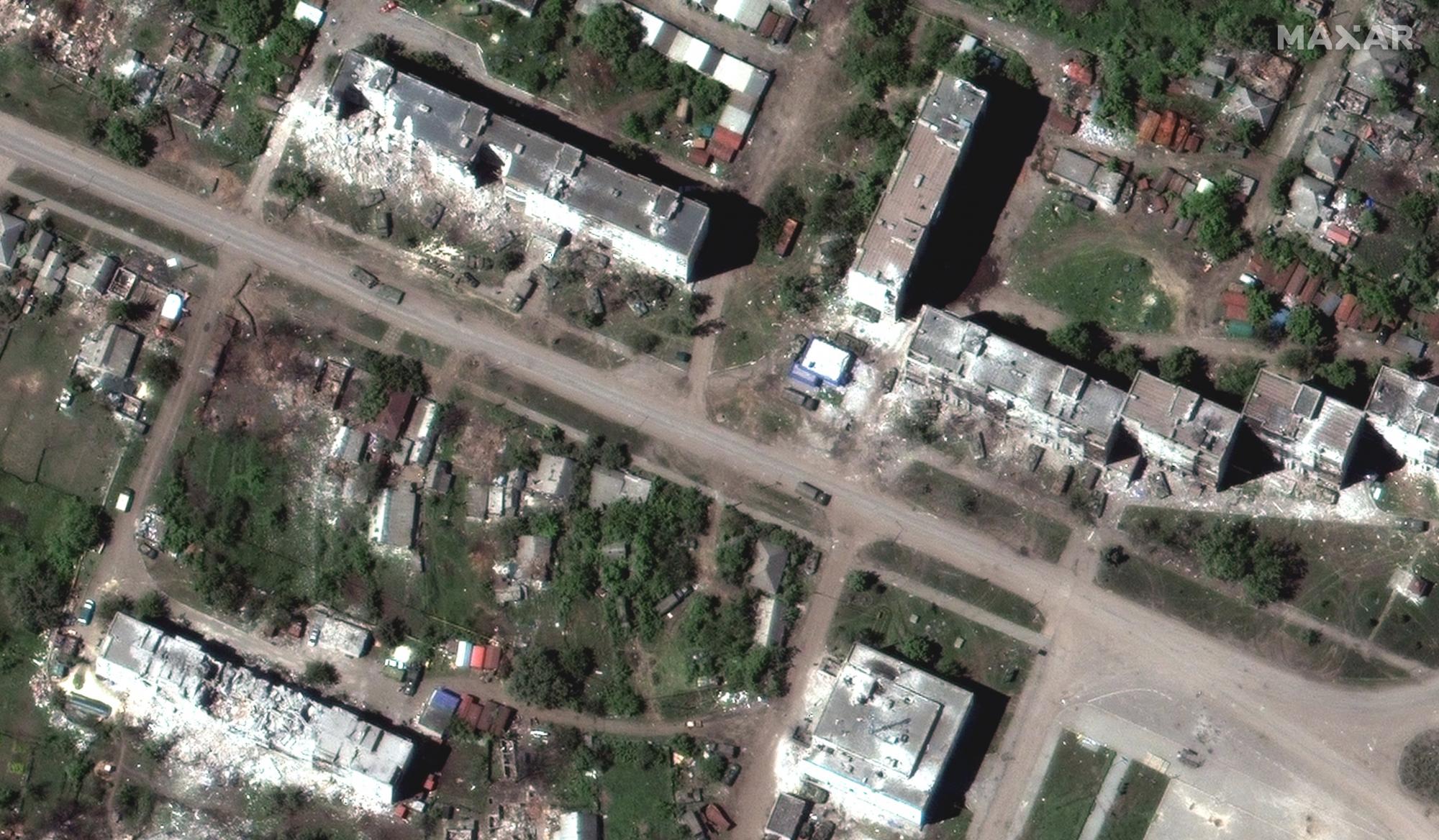 Появились новые спутниковые снимки разрушений в Попасной и вблизи Лимана