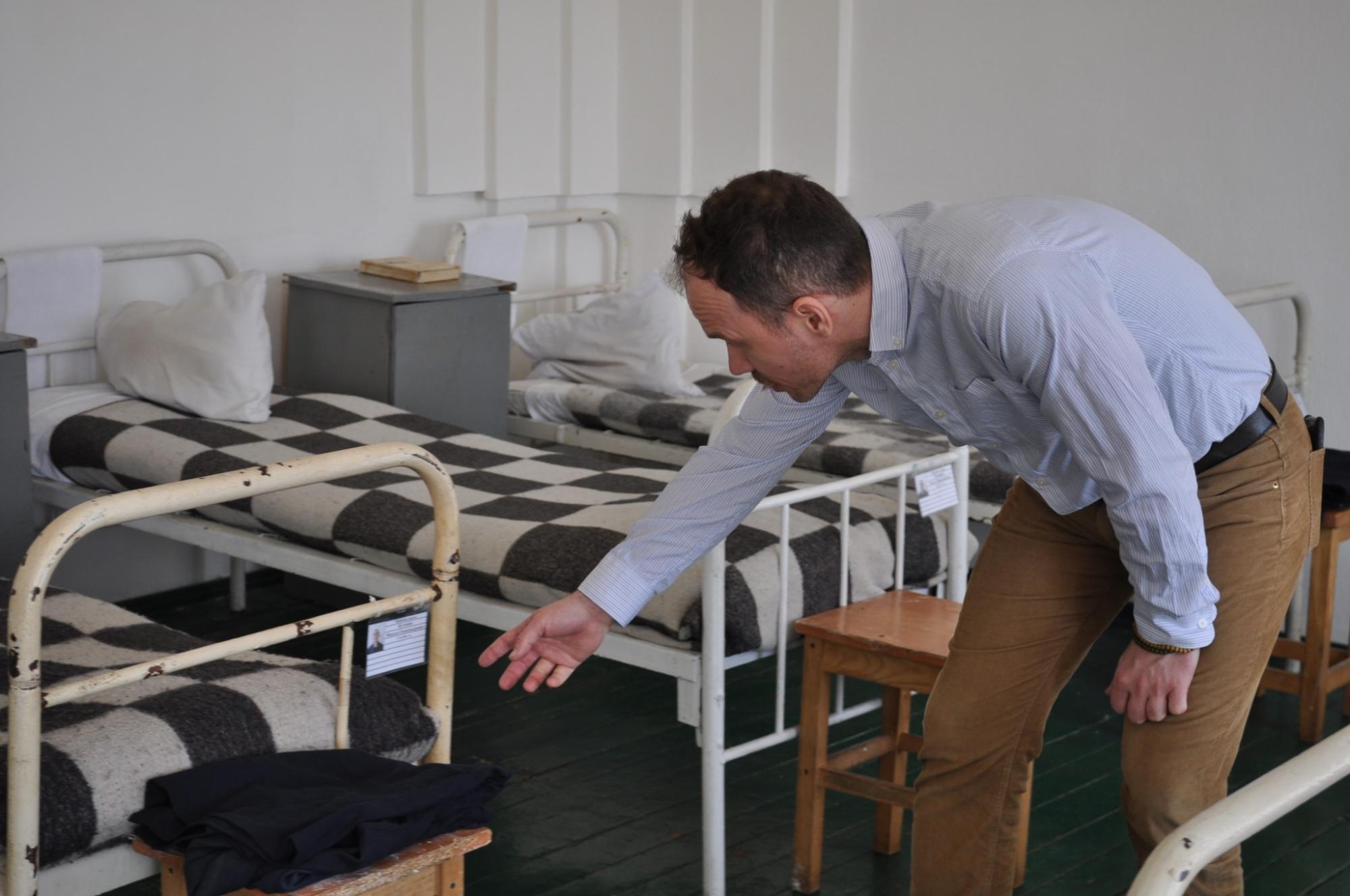 Появились фото из лагеря для российских пленных. Содержание одного - 3000 грн в месяц