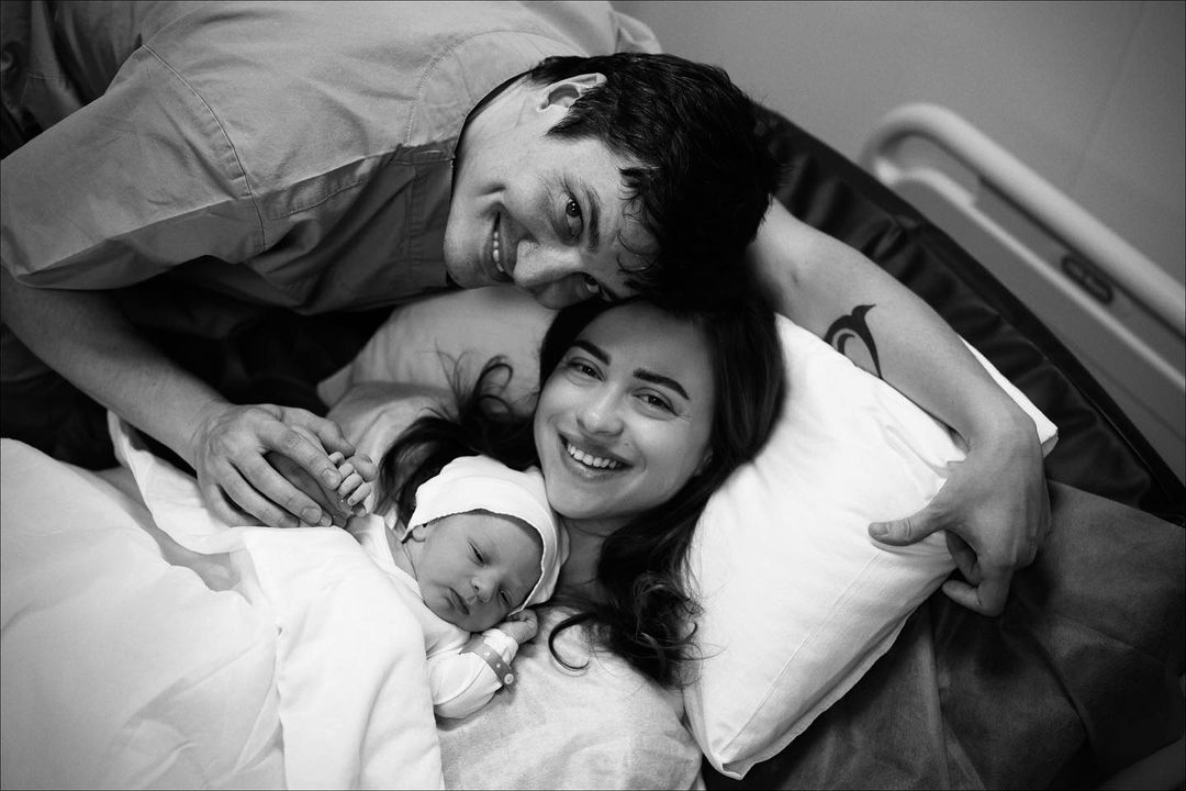 Українська модель Вікторія Маремуха вперше стала мамою: перші фото з пологового