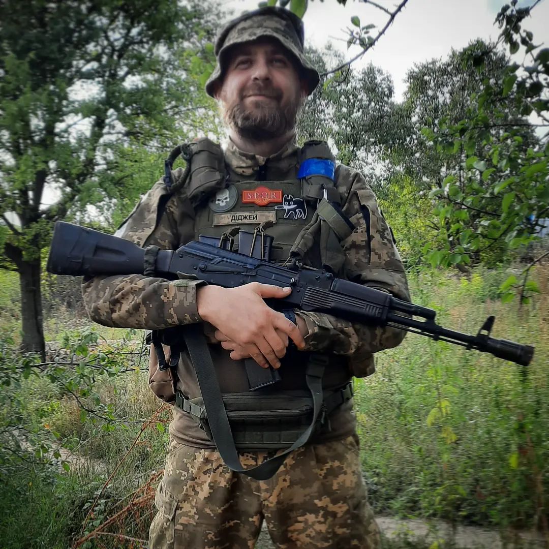 Из туризма – на фронт. Истории добровольцев, вставших на защиту государства в первые дни войны