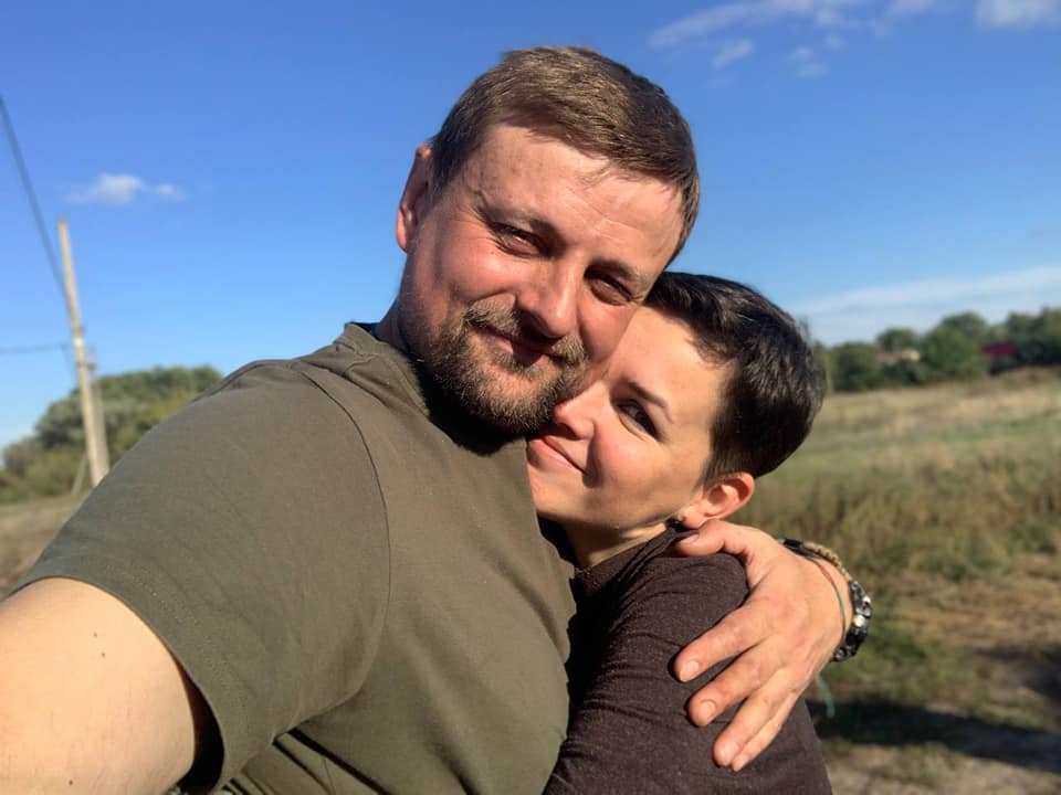 Загинув відомий харківський художник і скульптор Антон Дербілов. Без батька залишилося 3 доньки