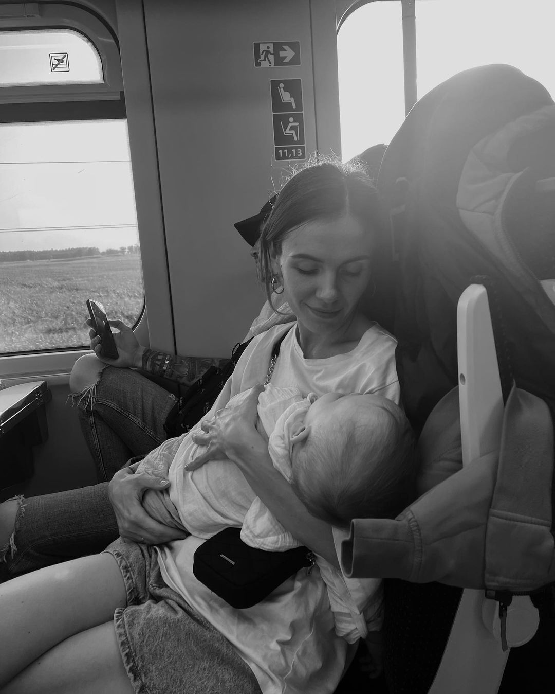 &quot;Полный трэш&quot;: MamaRika рассказала, какие трудности испытала во время концертов в Европе