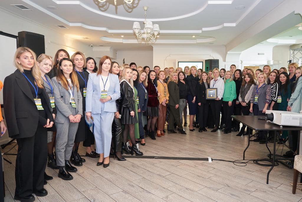 Сотні представниць руху "Зе!Жінки" роблять внесок у перемогу, - Шуляк