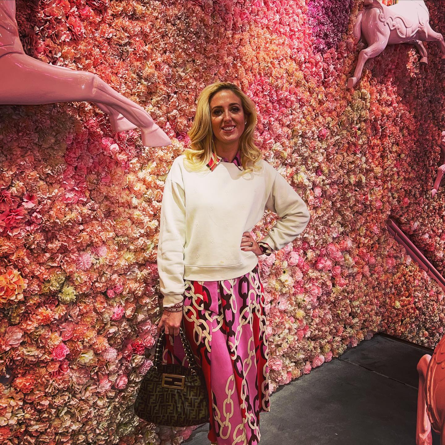 Гламурная Пэрис, мама 7 ангелочков. Как выглядит жена Тайсона Фьюри