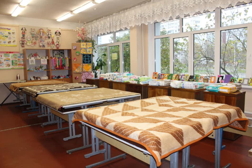 У Києві в школах розміщають пункти обігріву: як вони виглядатимуть (фото)