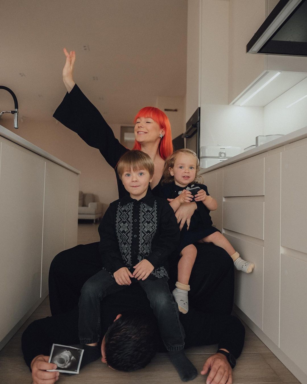 &quot;Спасибо, что защищаете маму&quot;: 4-летний сын Тарабаровой трогательно обратился к ВСУ