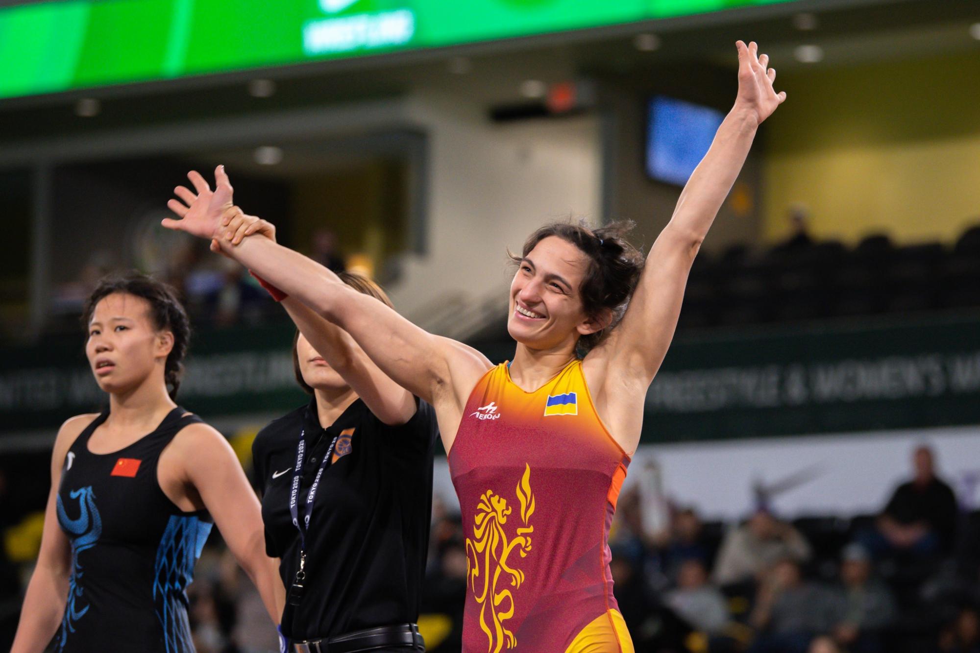 Наші попереду: жіноча збірна України вперше здобула Кубок світу з боротьби