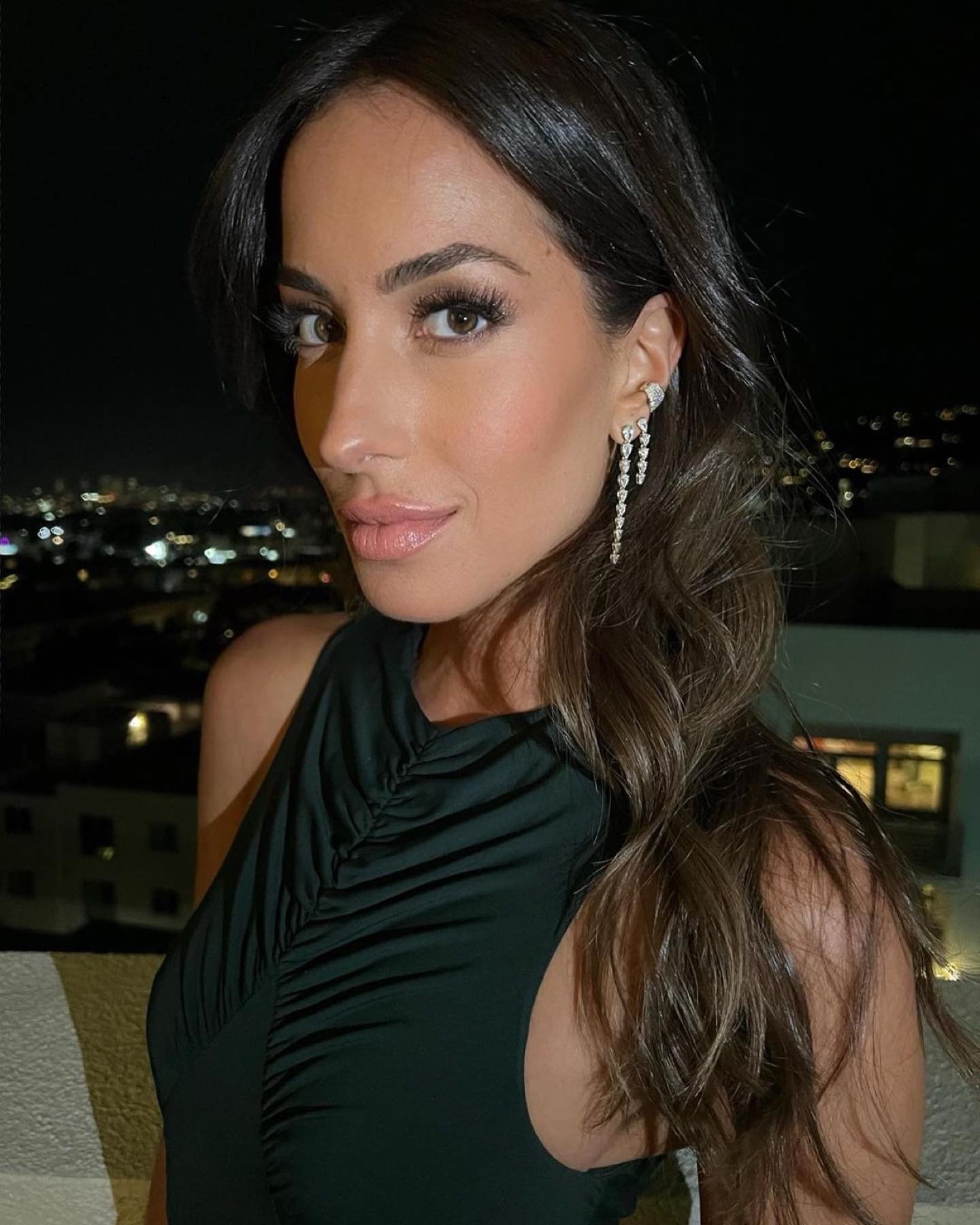 Бред Пітт підтвердив роман з 32-річною красунею: що відомо про нову кохану актора