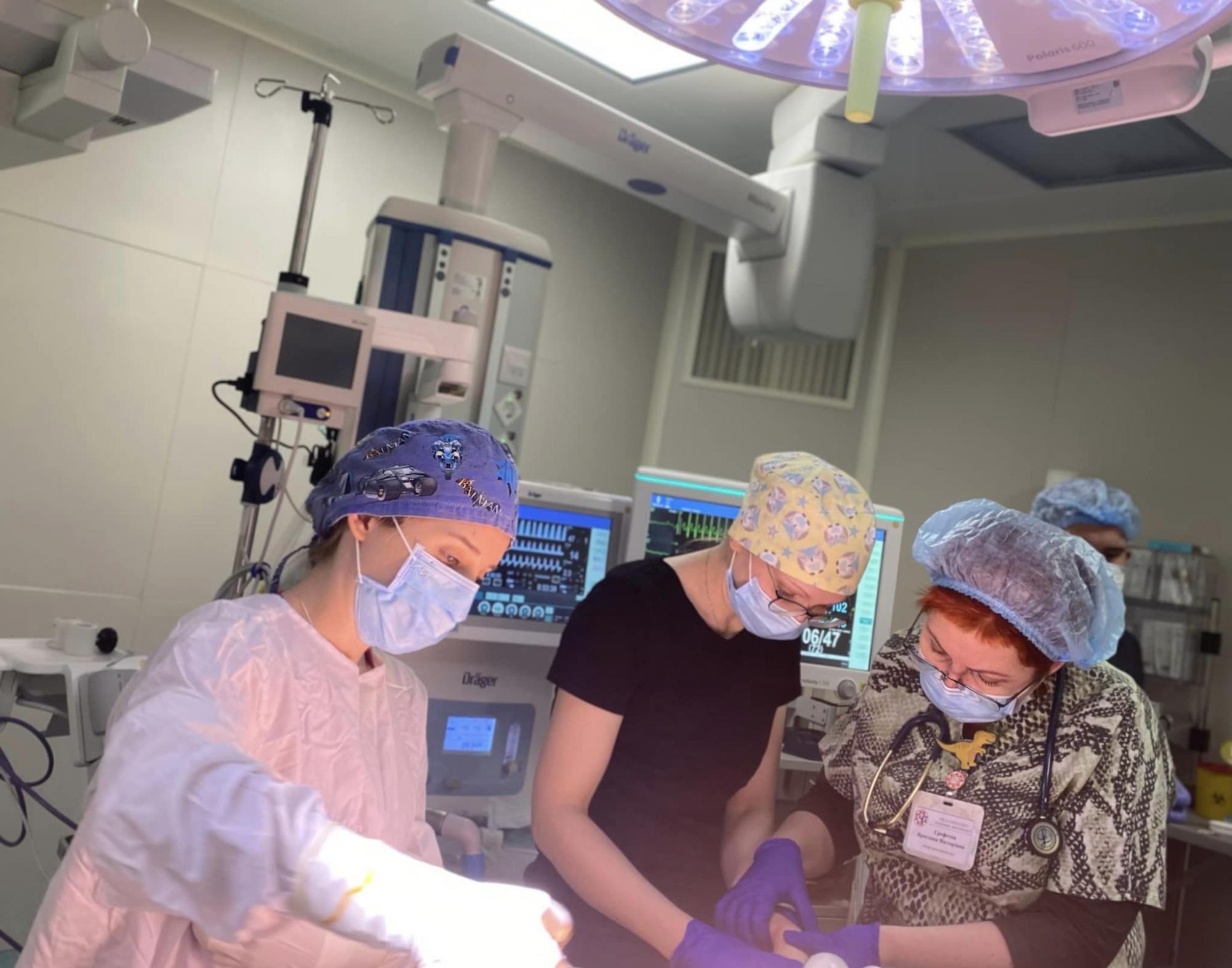 У Києві 3-річний хлопчик проковтнув магніти і місяць жив із ними: батьки не здогадувалися