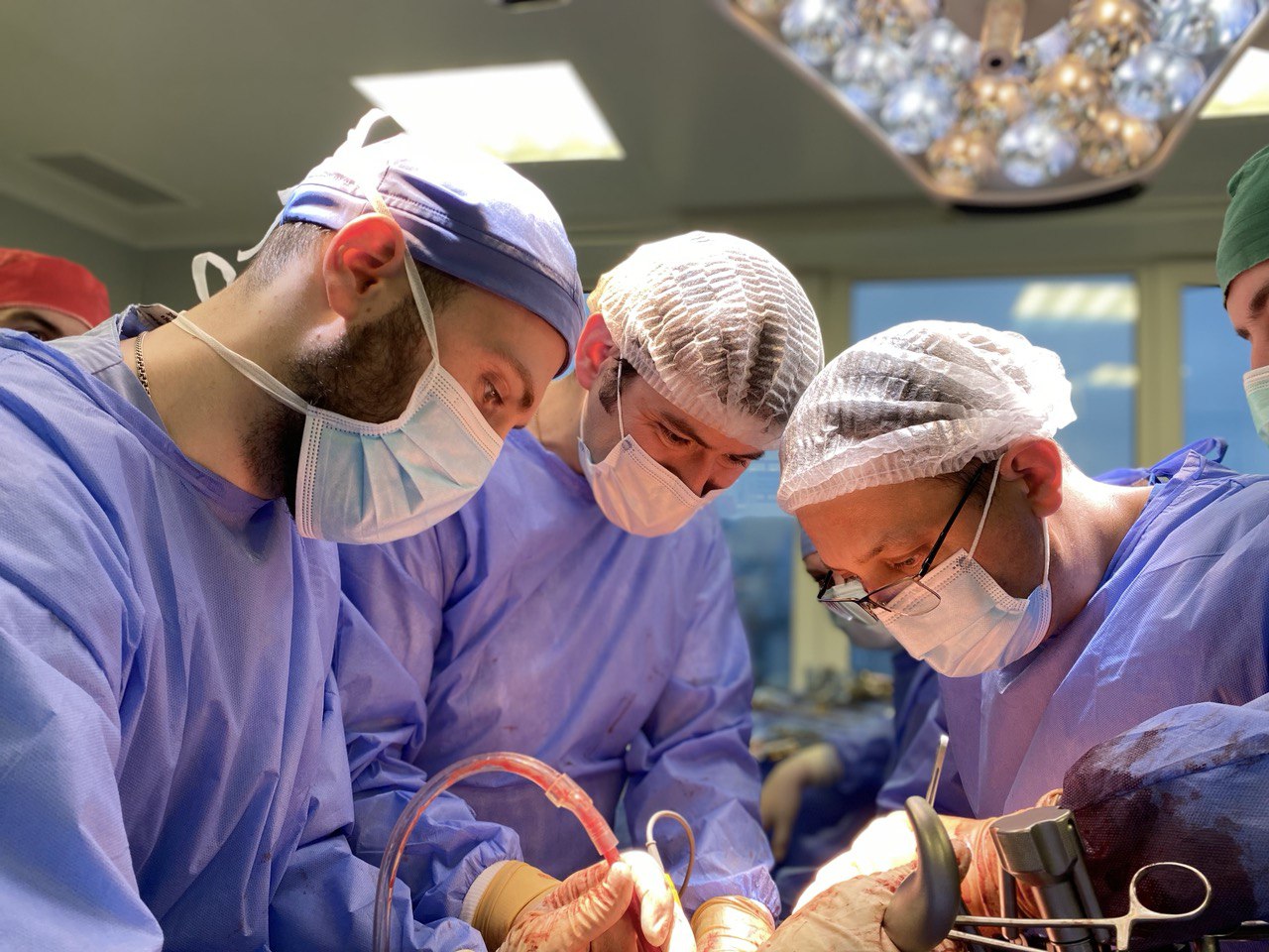 Украинские врачи впервые пересадили легкие ликвидатору аварии на ЧАЭС (фото)