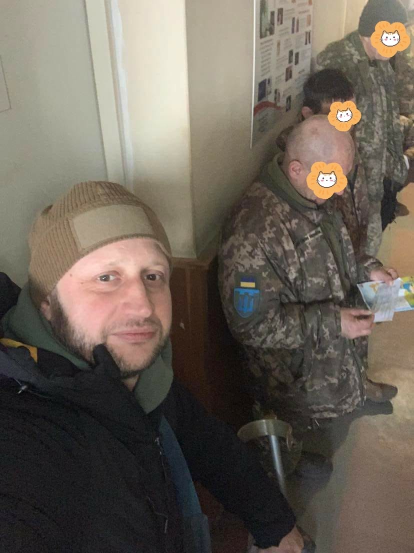 &quot;Они ждут, что мы забудем&quot;: военный показал ужасные условия лечения защитников во Львове (фото)