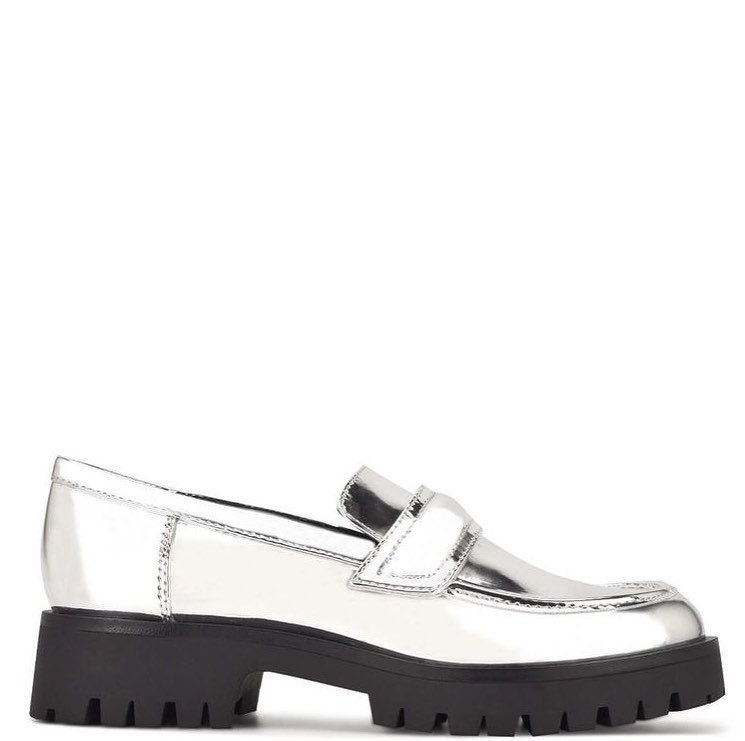 Топ-3 зручного та трендового взуття на весну 2023: стилістка показала найкращі моделі