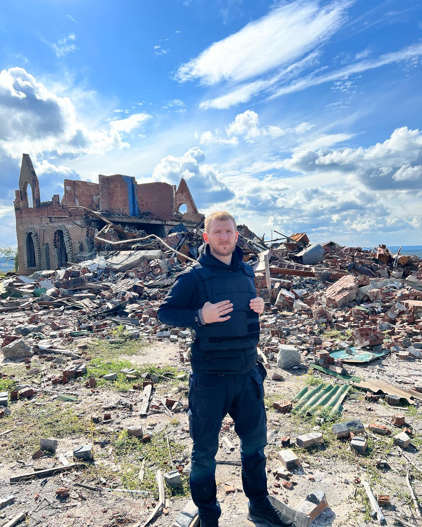 Ростислав Смирнов: Россия - это гопник, которого не надо бояться