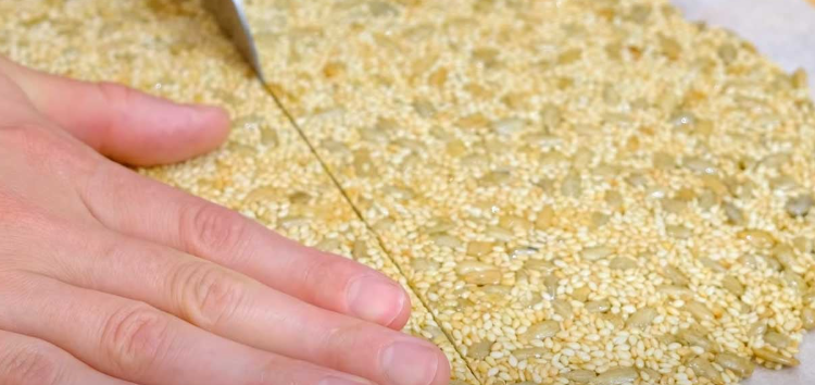 Перестанете купувати цукерки в магазині: як за 5 хвилин приготувати цілу гору солодощів