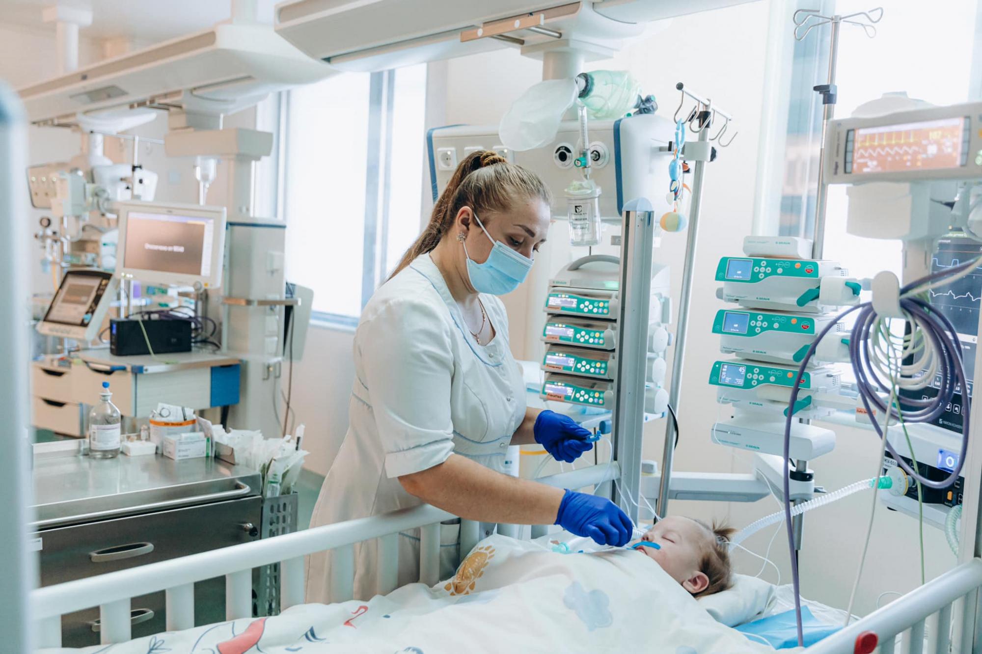 В Охматдете спасли малыша с разъединенным пищеводом: Ростик впервые начал есть в 7 месяцев