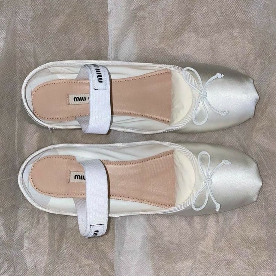 Топ-3 зручного та трендового взуття на весну 2023: стилістка показала найкращі моделі