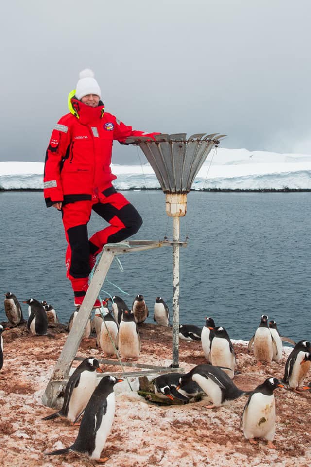 Не только погоду передавать: зачем нужны метеорологи на станции Вернадского (фото)