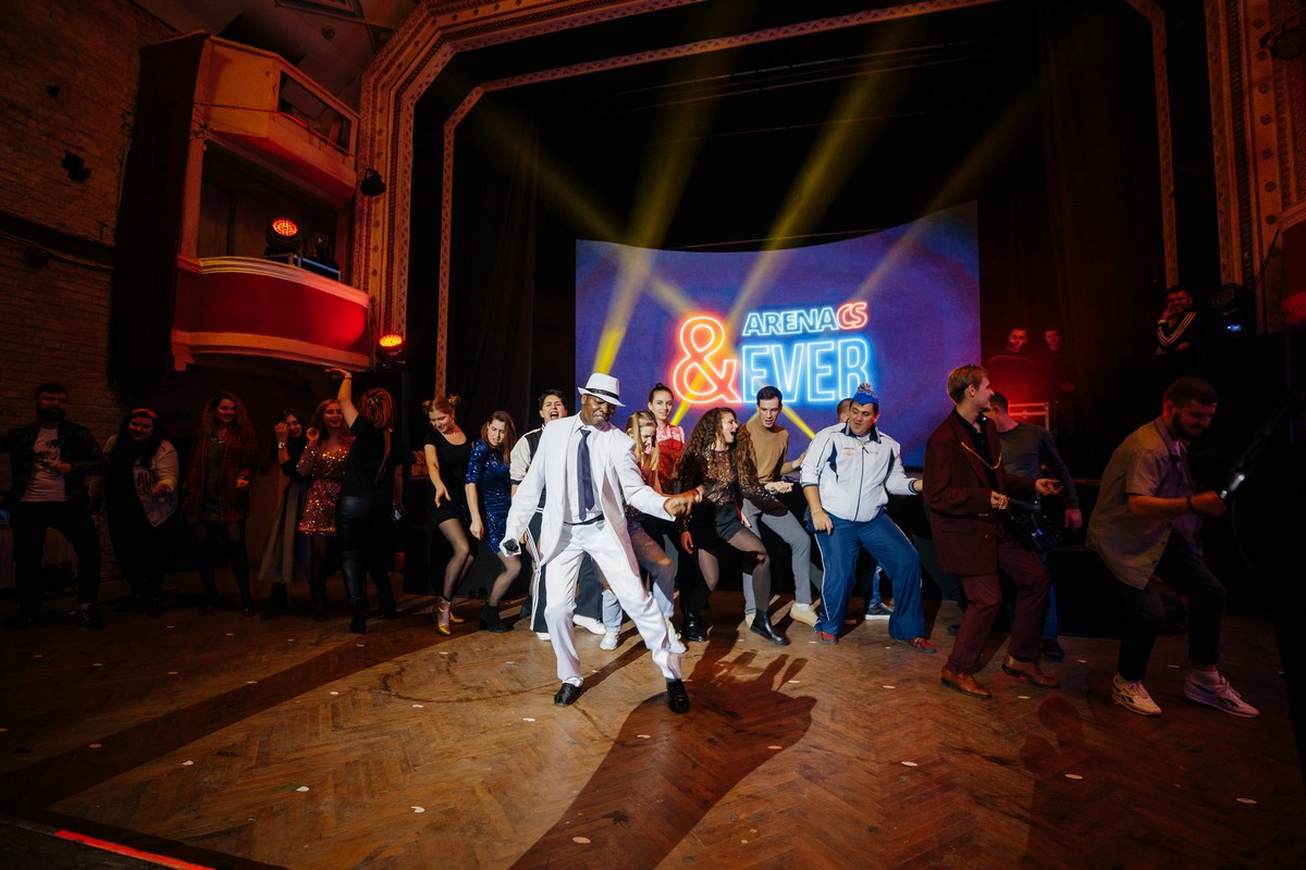 Офлайн-корпоратив 2022: найкращі тренди, ідеї та формати