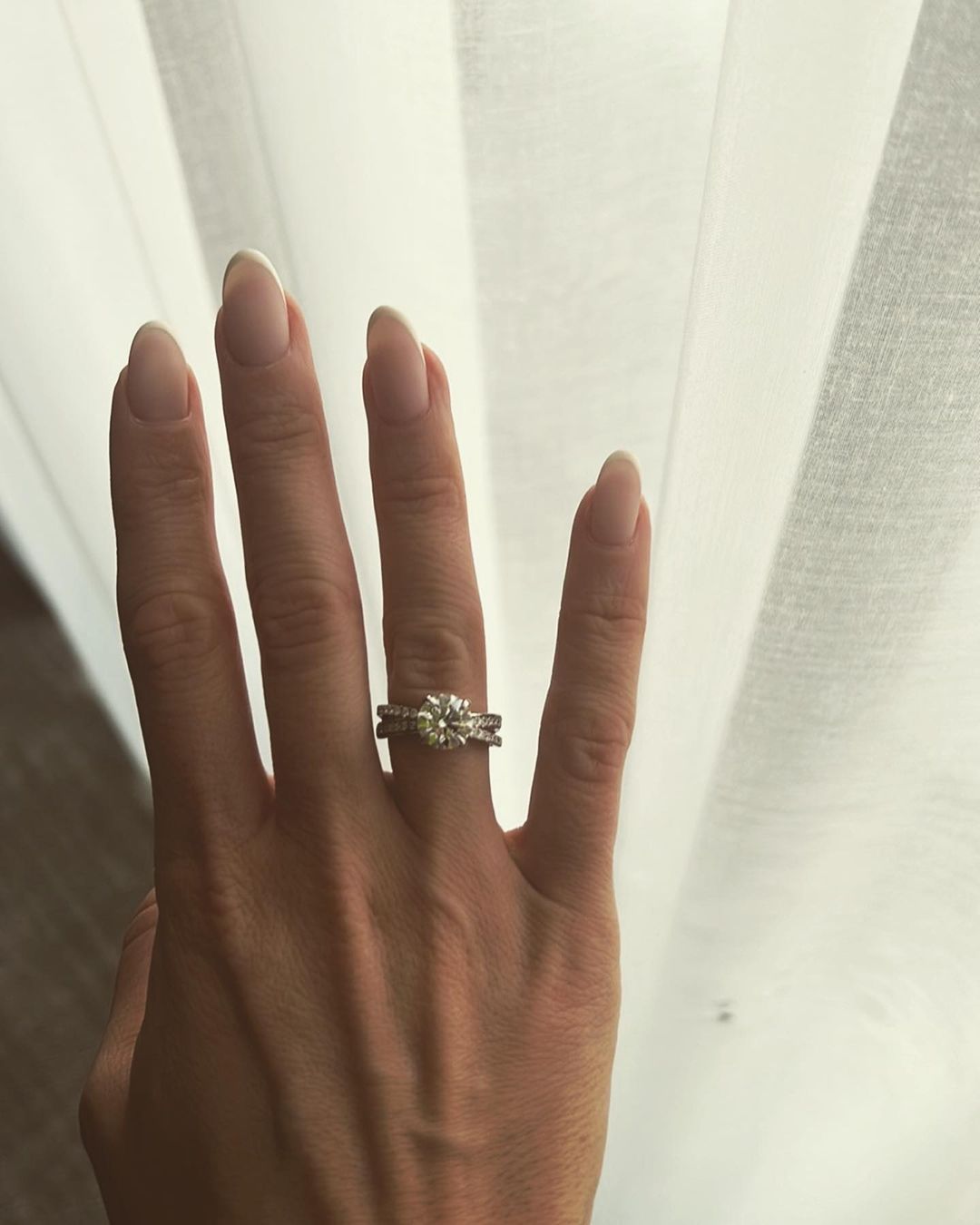 Звезда "Женского квартала" выходит замуж за иностранца: фото с кольцом