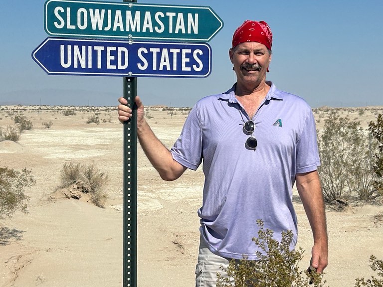 Внутри США образовалась новая республика. Ею правит султан, а гражданство может получить каждый