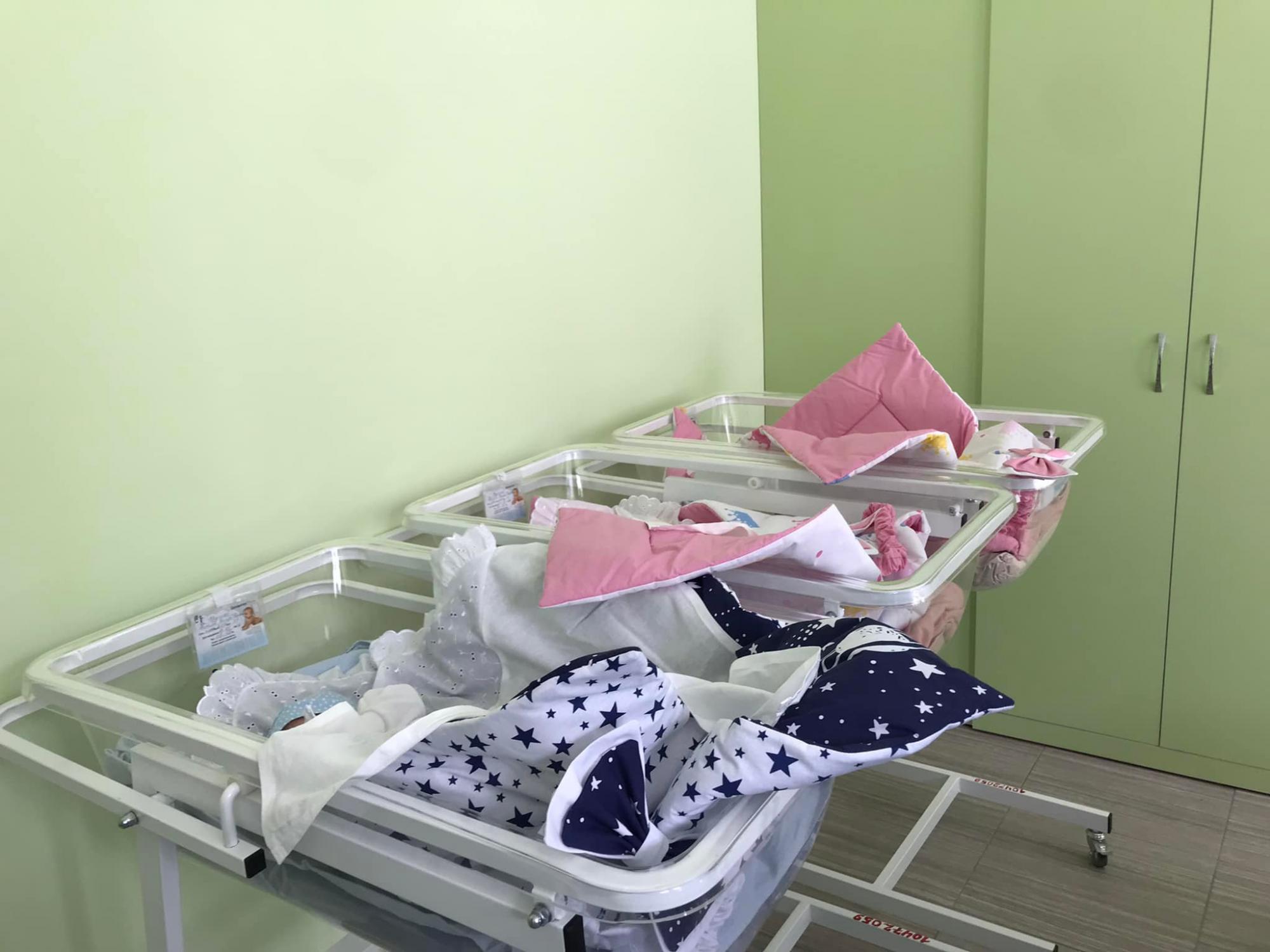 Символ відродження країни: у Дніпрі вперше за довгий час народилась трійня