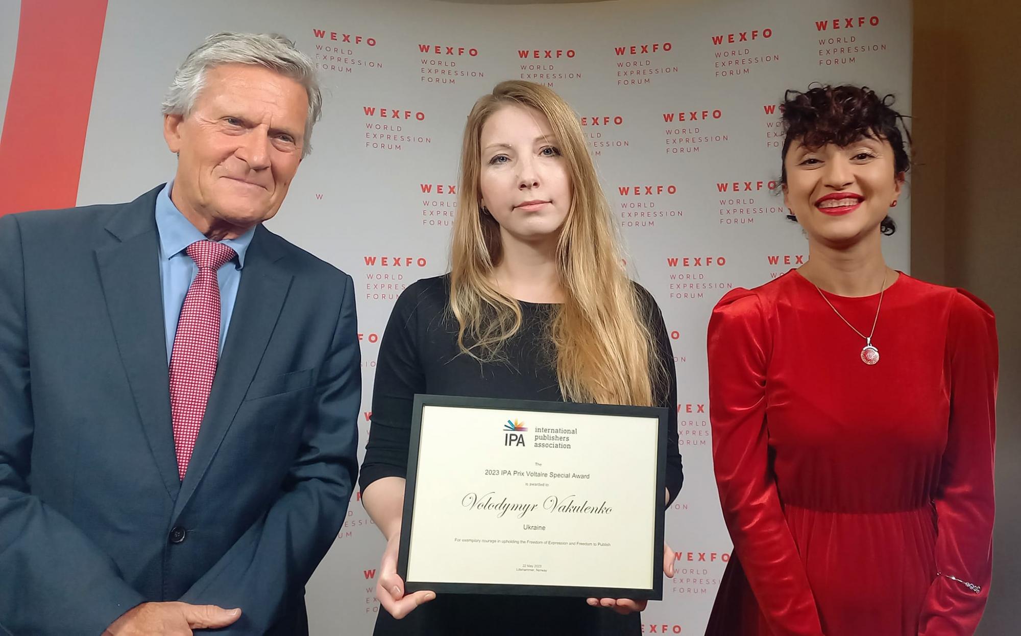 &quot;Извини, что тебя не уберегли&quot;. Литераторы вспоминают погибшую писательницу Викторию Амелину