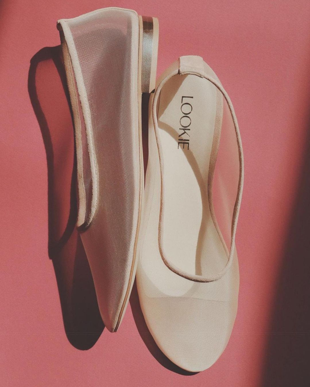 Ловите самую модную обувь лета 2023, без которой не выйти на улицу