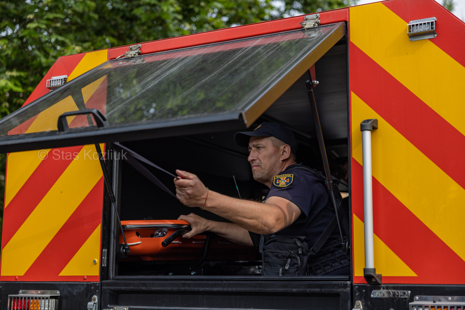Оккупанты бросили людей умирать. Что происходит в затопленных городах после подрыва Каховской ГЭС (фото)