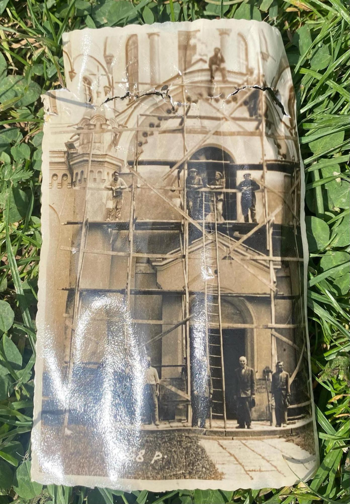 У храмі під Тернополем знайшли &quot;капсулу часу&quot;: що в ній було