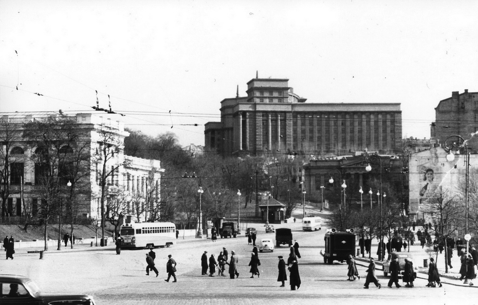 Від Хрещатика і до Троєщини: звідки походять назви історичних місцевостей Києва