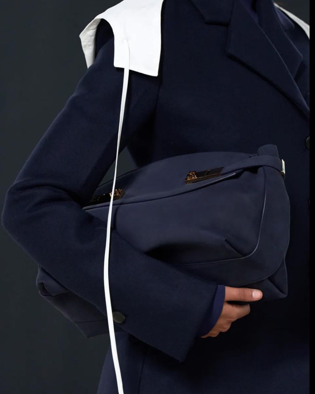 Добавят образу изысканности: 6 трендовых сумок, которые будут в моде этой осенью