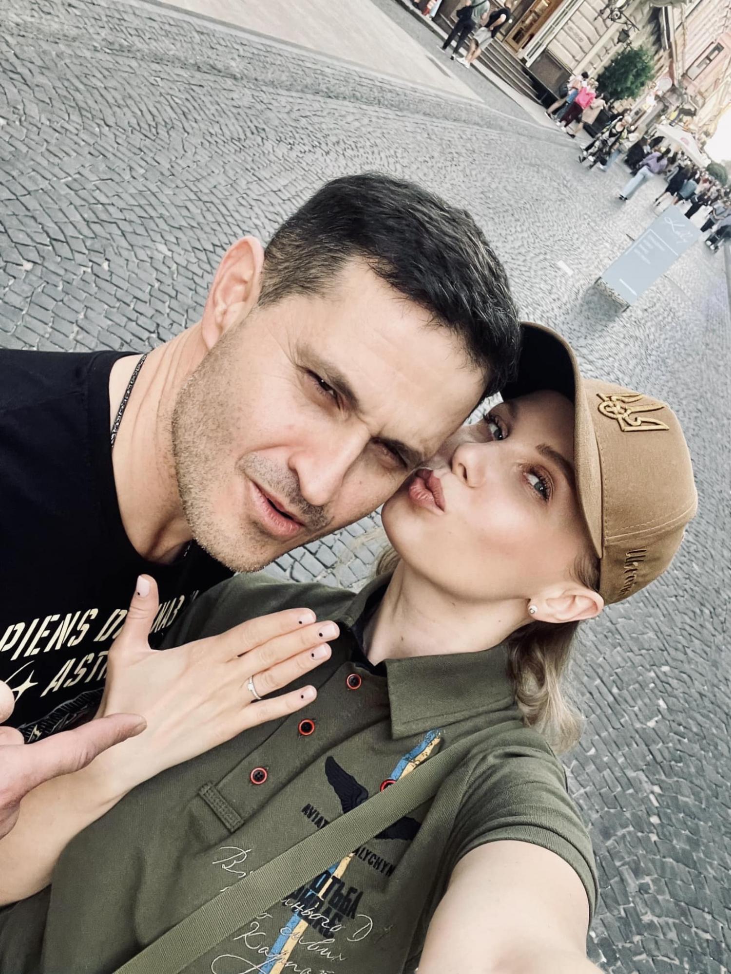 Ахтем Сейтаблаев сделал предложение своей любимой, которая младше его на 20 лет (фото)