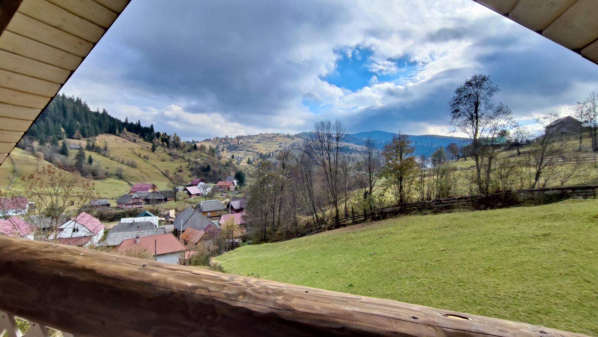 Осінь у Карпатах. Ідеальний дводенний маршрут для мандрівки у міжсезоння