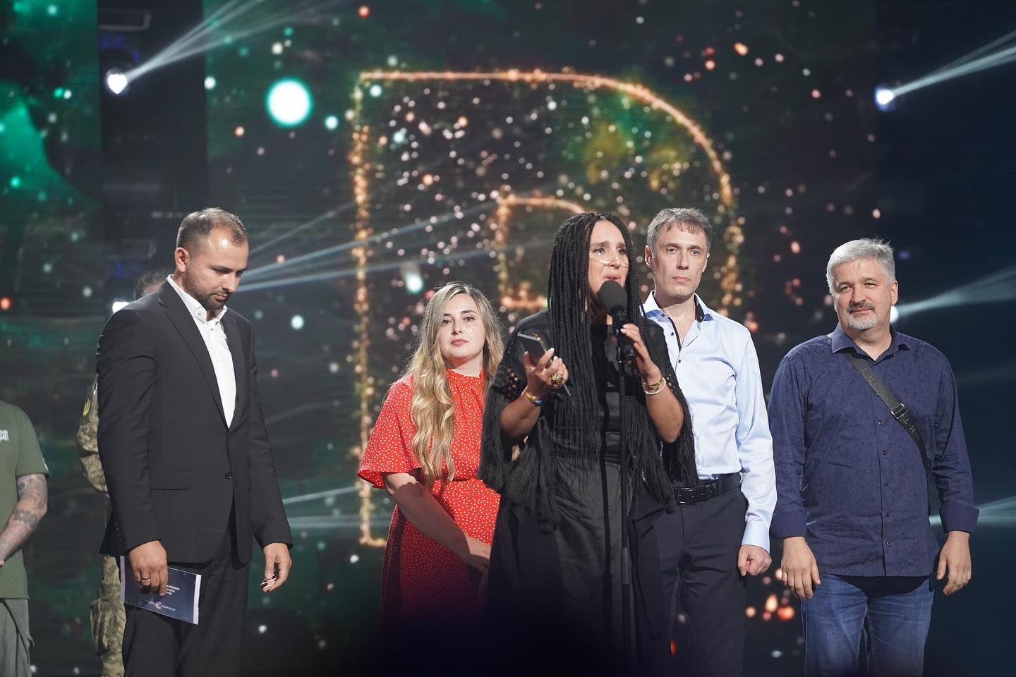 MUZVAR AWARDS 2023: де і коли дивитися ефір грандіозної музичної премії