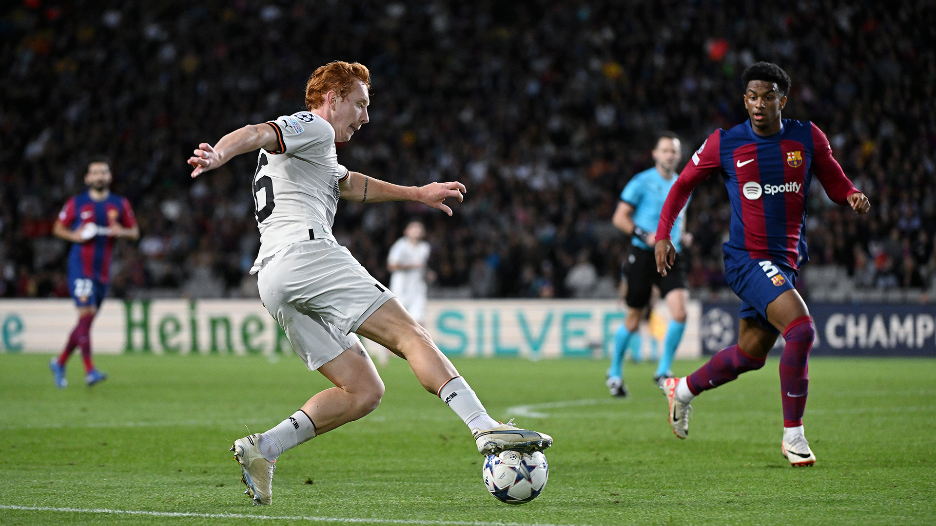 "Шахтар" – "Барселона": кадри та слова перед матчем Ліги чемпіонів