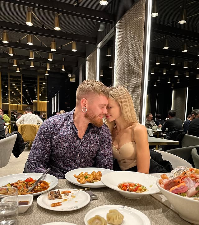 Кривошапко в третий раз женился. Где сейчас певец, который &quot;служил&quot; в ТрО, а потом оказался за границей