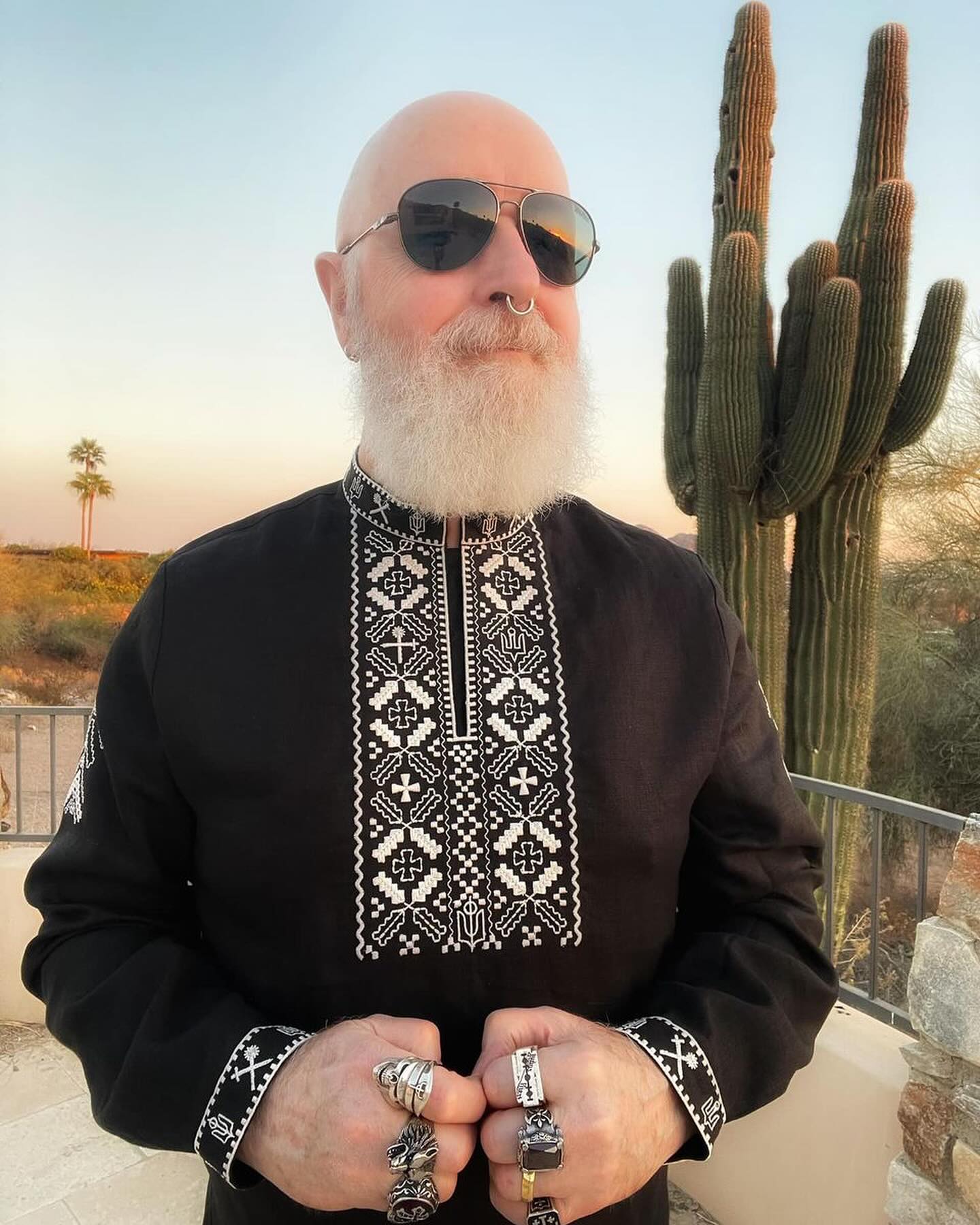 'God of Metal' on style: One of world's top musicians dressed in Ukrainian embroidery