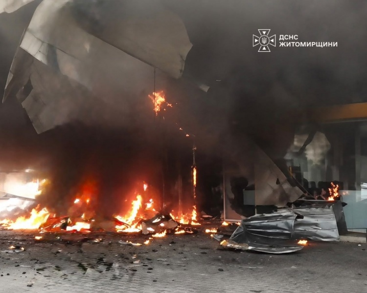 Russia strikes grocery store in Ukraine's Zviahel: Fatalities reported
